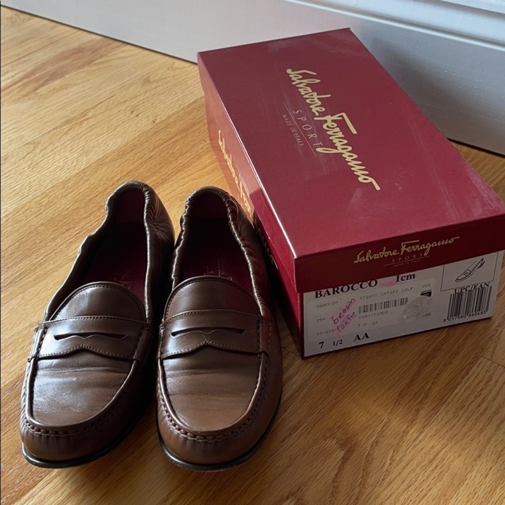 Vintage Salvatore Ferragamo Loafer - Barocco